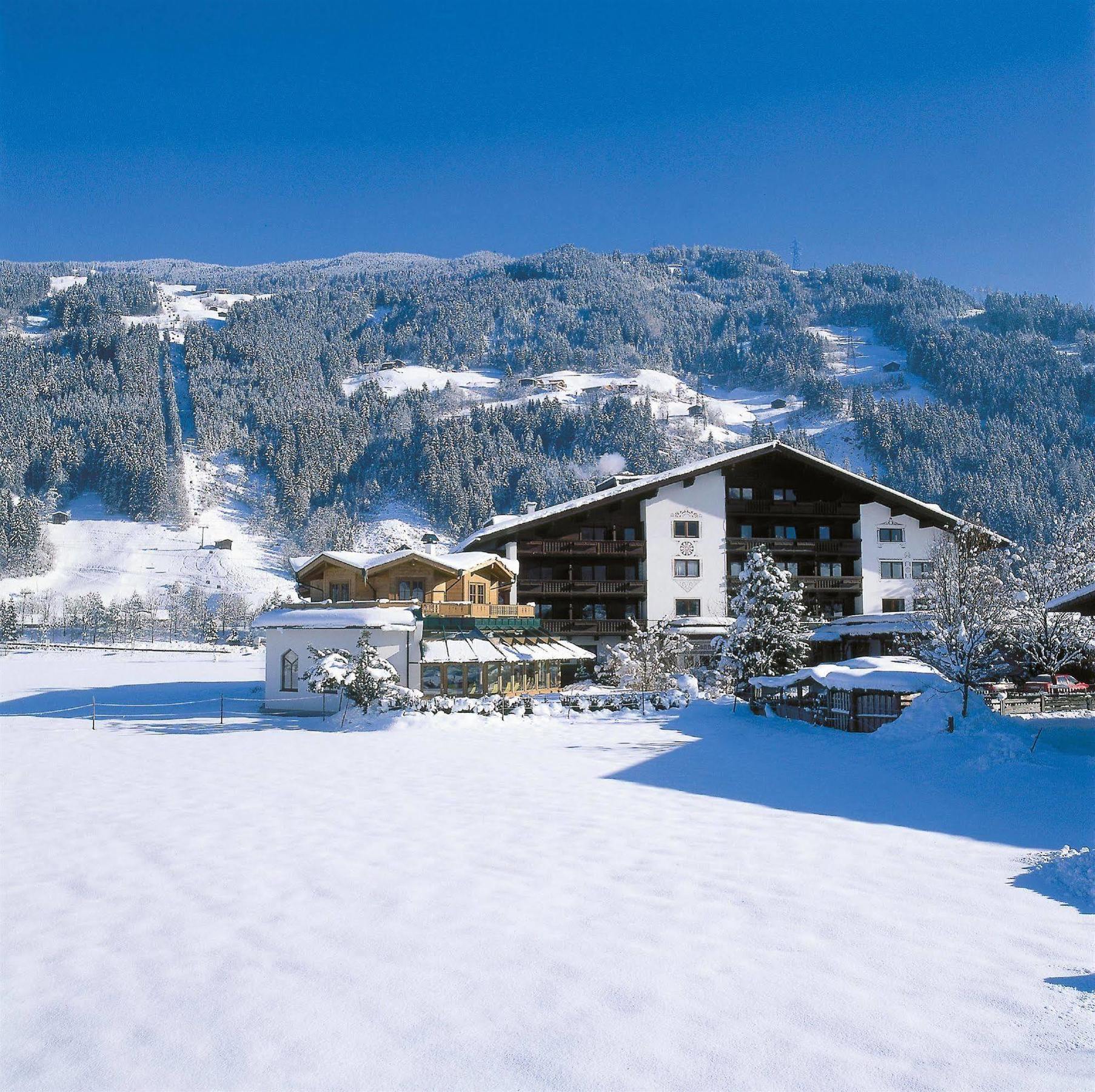 Ferienhotel Sonnenhof Superior Zell am Ziller Exterior foto
